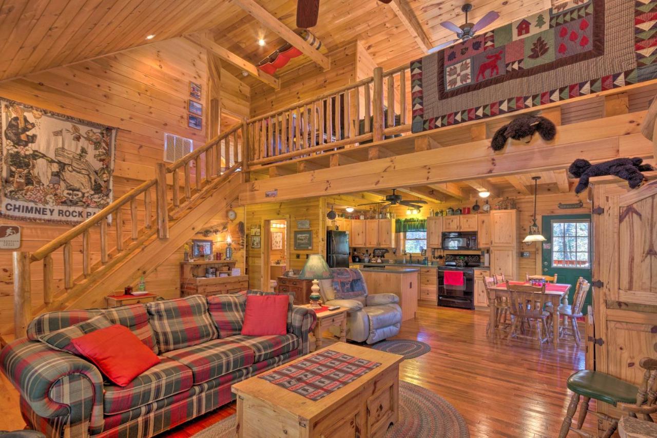 فيلا Lake Lure Log Cabin With Grill Steps To Beach! المظهر الخارجي الصورة