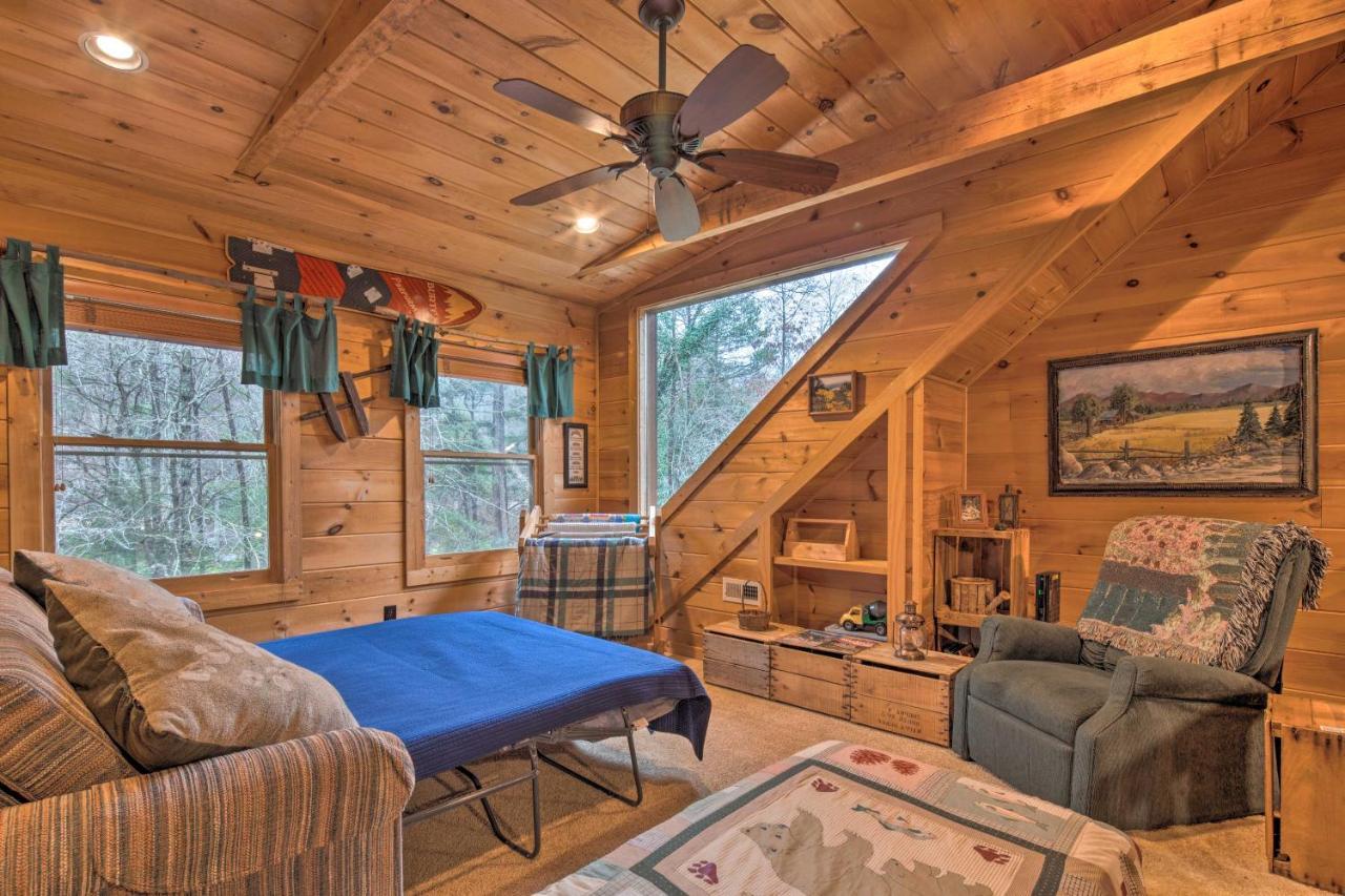 فيلا Lake Lure Log Cabin With Grill Steps To Beach! المظهر الخارجي الصورة